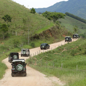 Passeios e expedições 4x4